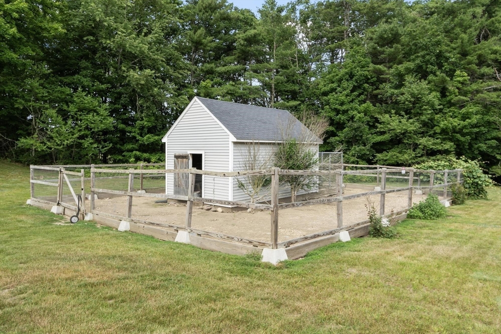 69 Winchendon Rd Property Photo 37