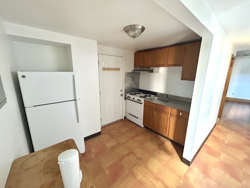 22 University Road # 1B Property Photo 1