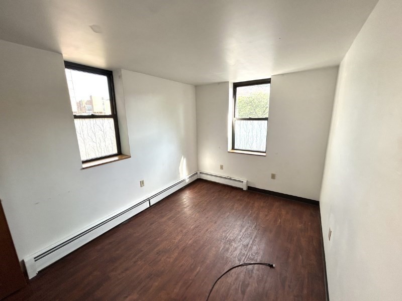 22 University Road # 1b Property Photo 3