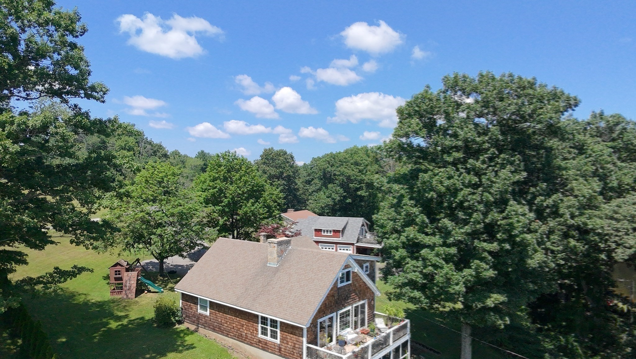 77 Chickering Rd Property Photo 35