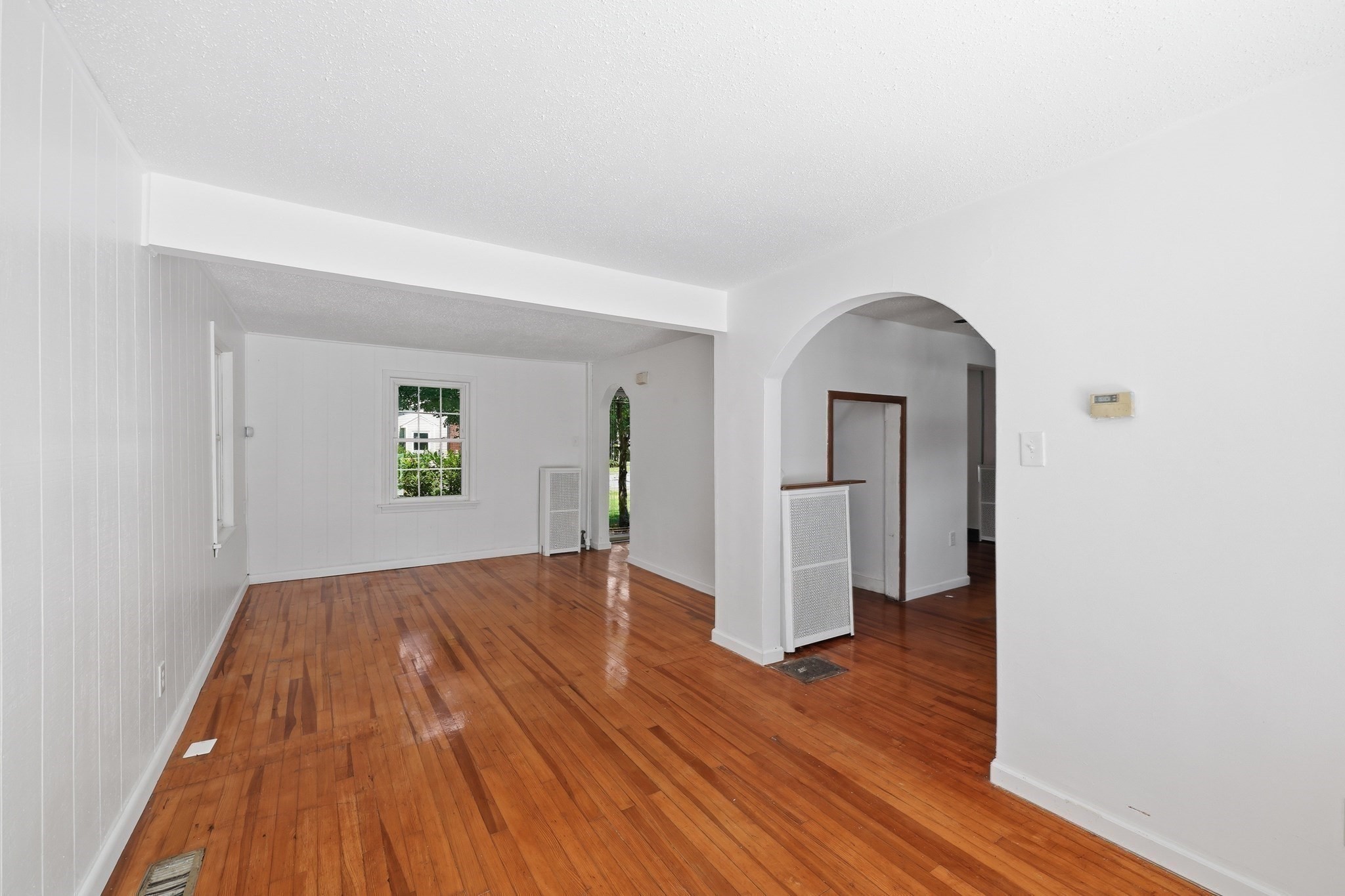 56 Lincoln Ave Property Photo 12