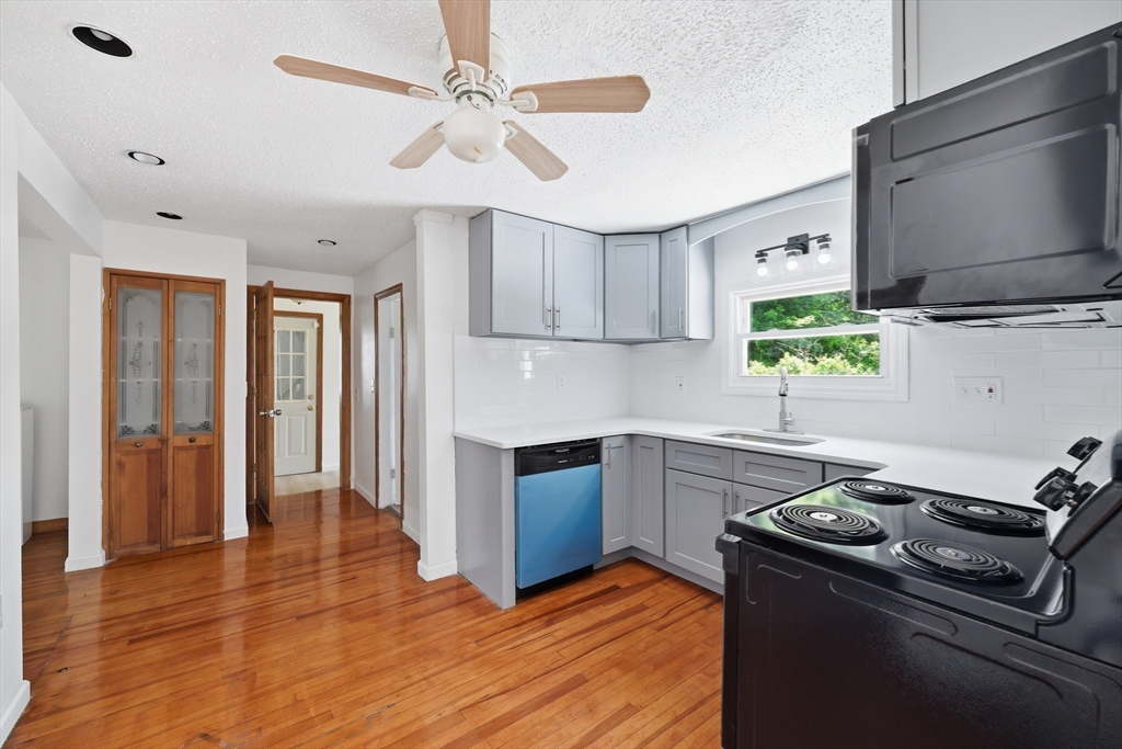 56 Lincoln Ave Property Photo 19