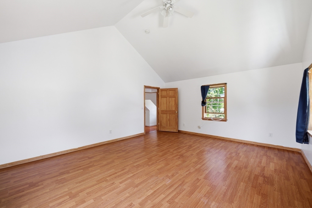 56 Lincoln Ave Property Photo 33