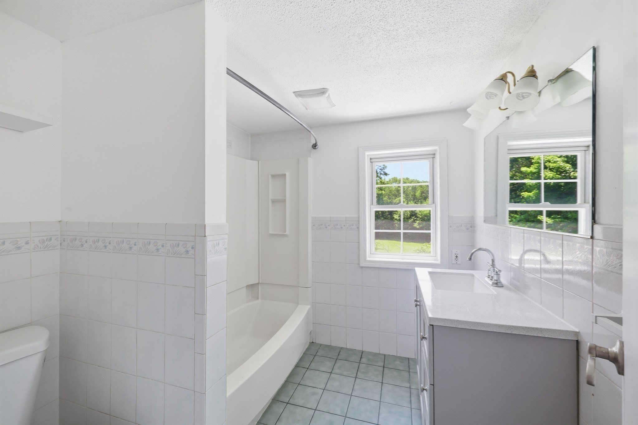 56 Lincoln Ave Property Photo 35