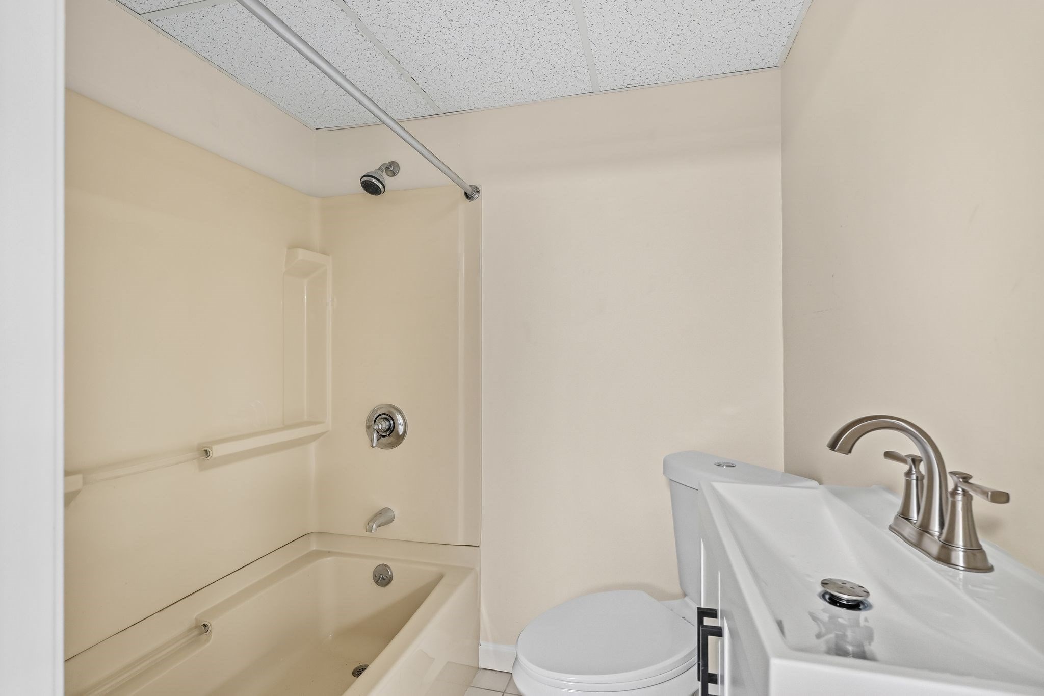 799 Hanover St Property Photo 32