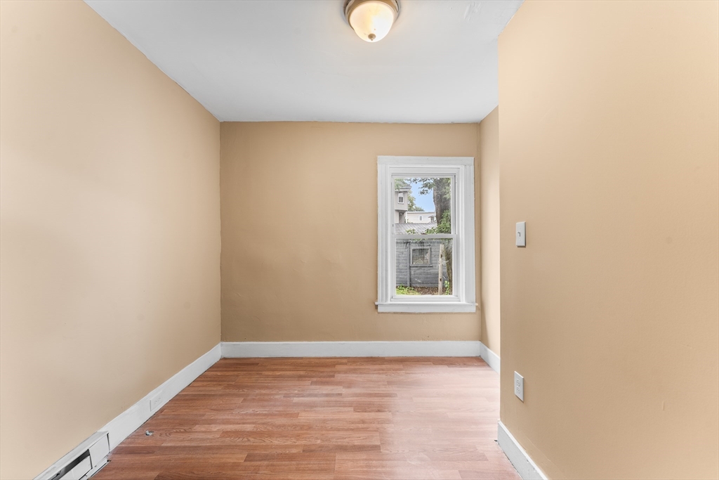 2 Hacker Ct Property Photo 8