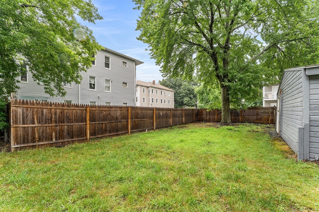 2 Hacker Ct Property Photo 28
