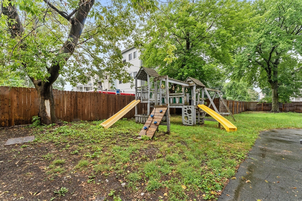 2 Hacker Ct Property Photo 29