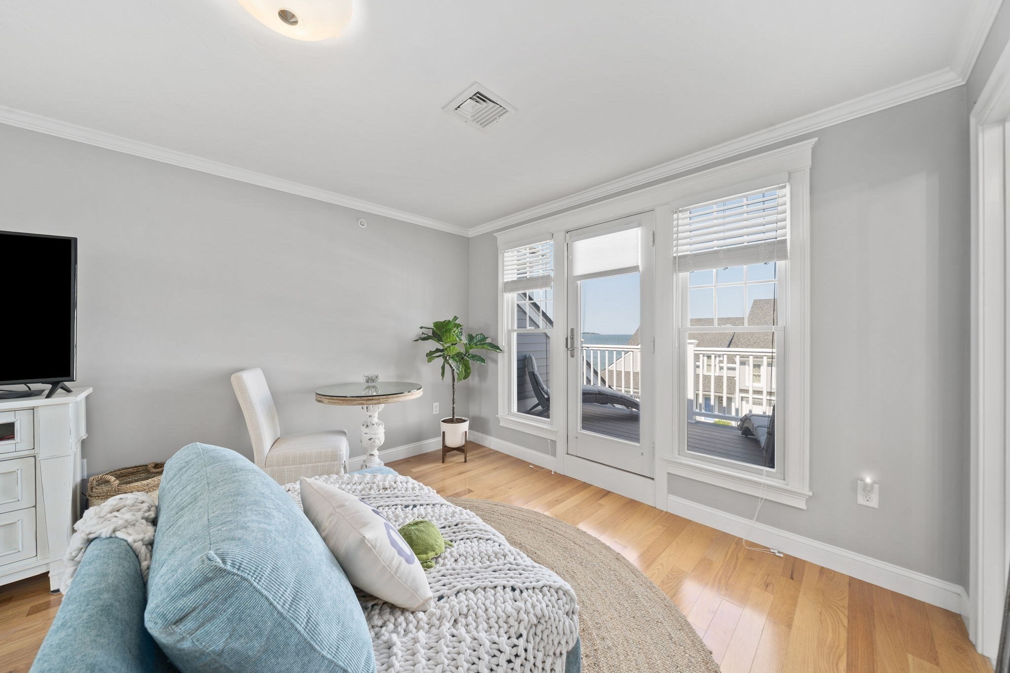 60 Robbins Road # 25 Property Photo 19