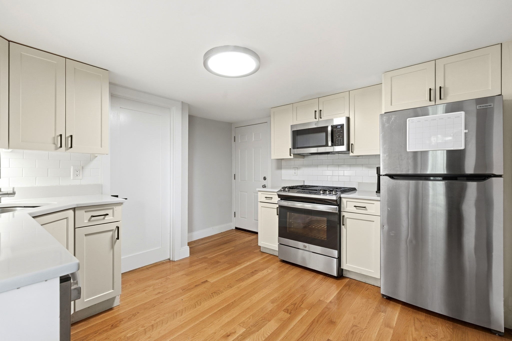 57 Hemman Street # B Property Photo 6