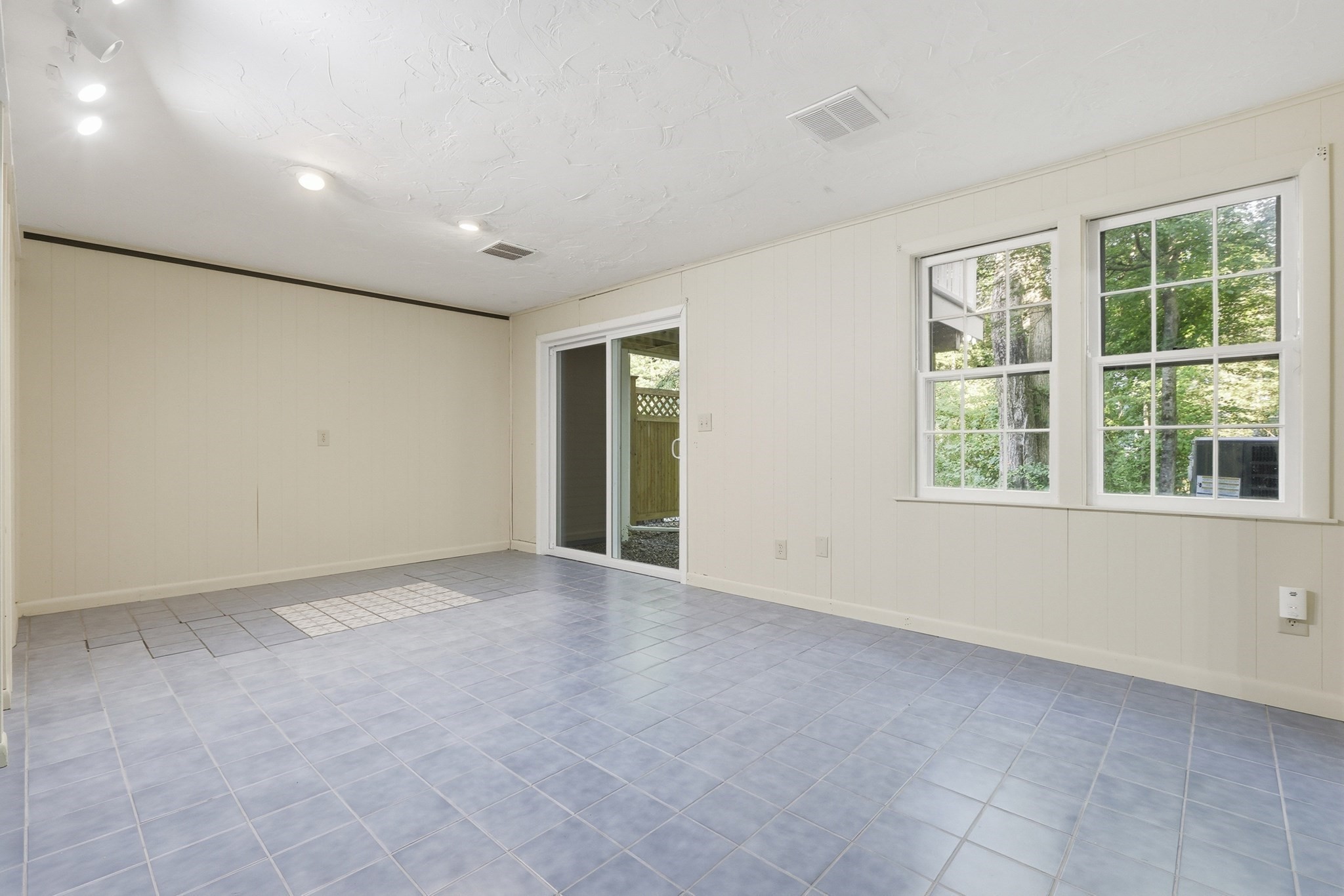 146 Russet Lane # 146 Property Photo 29