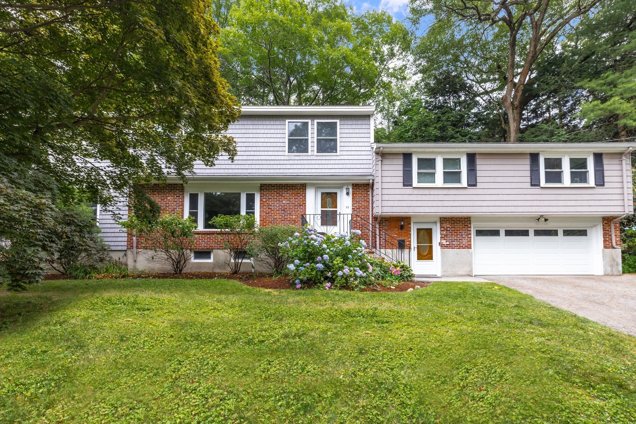 22 Bracebridge Road Property Photo 1