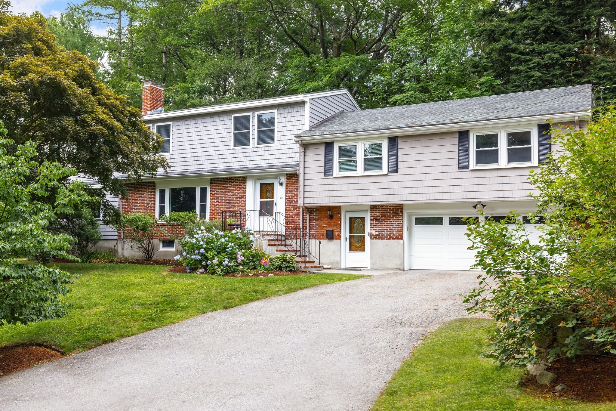 22 Bracebridge Road Property Photo 2