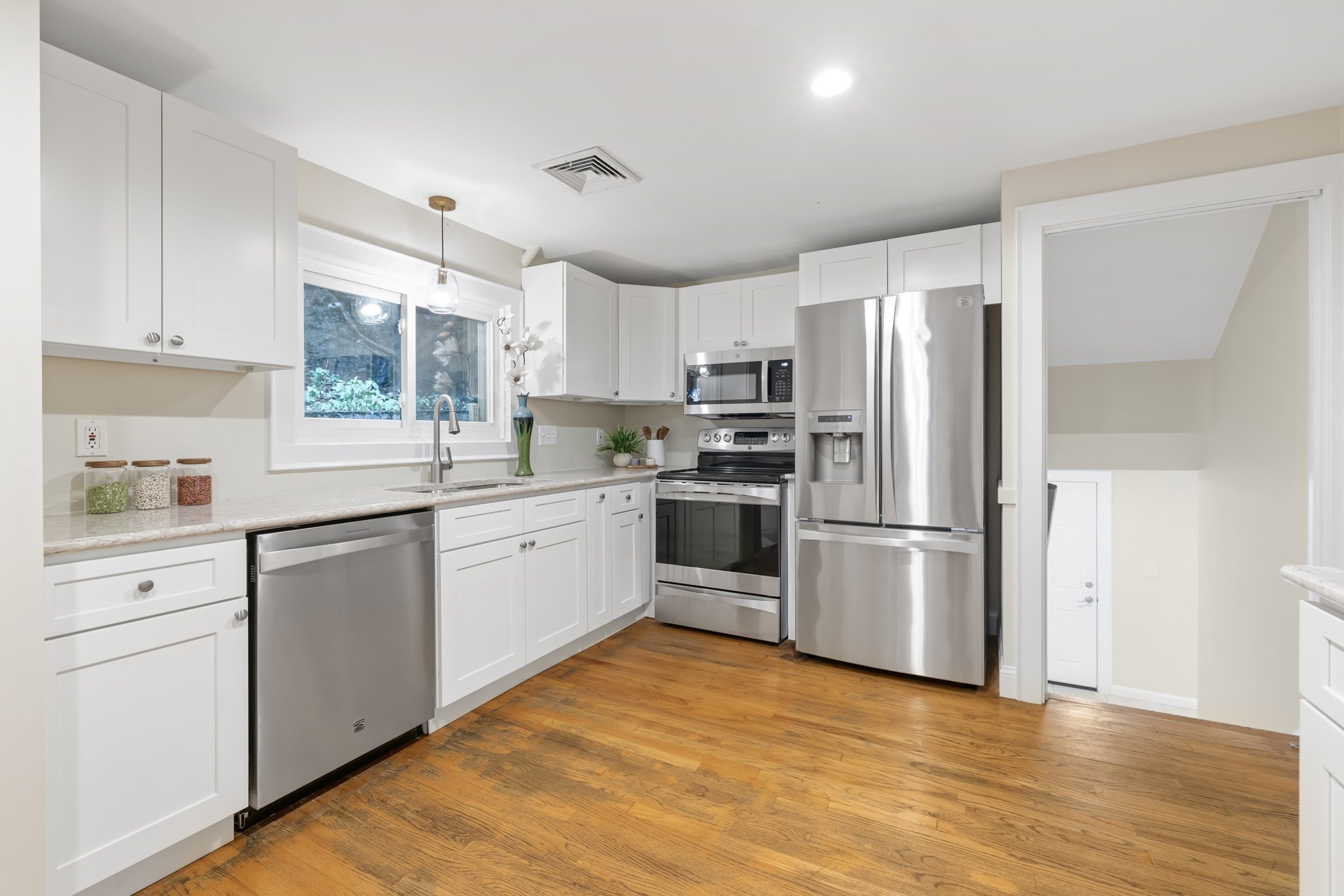 22 Bracebridge Road Property Photo 7