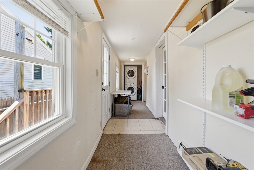 90 Loring Ave Property Photo 17