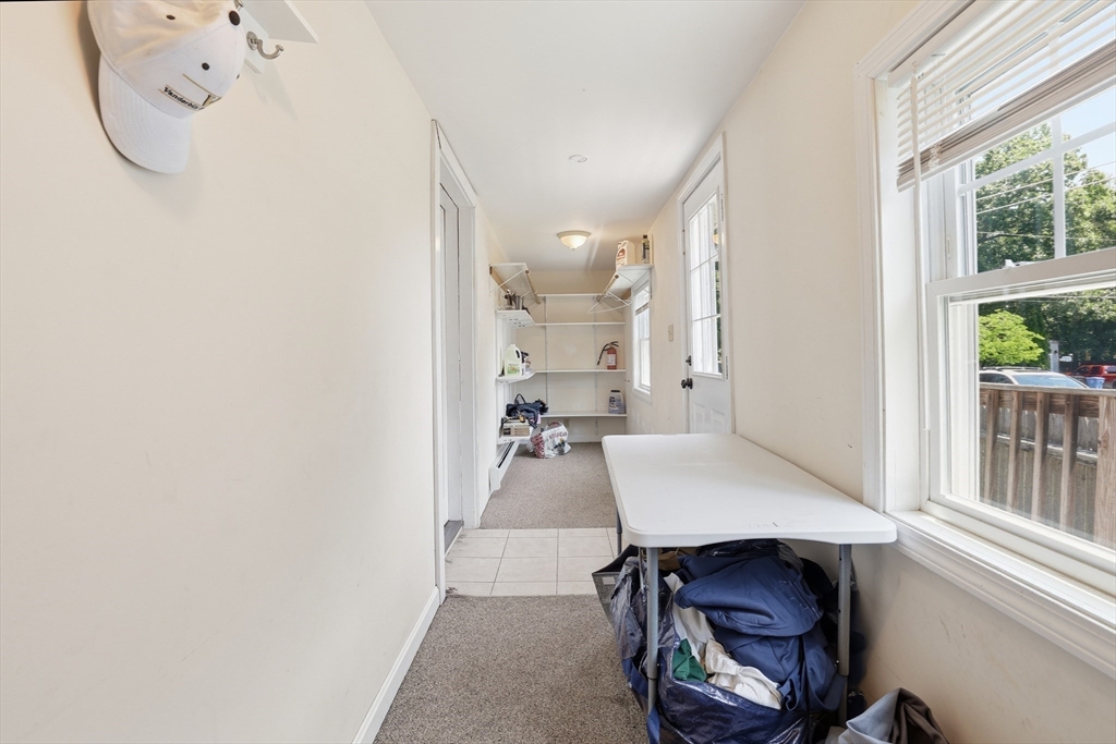 90 Loring Ave Property Photo 18