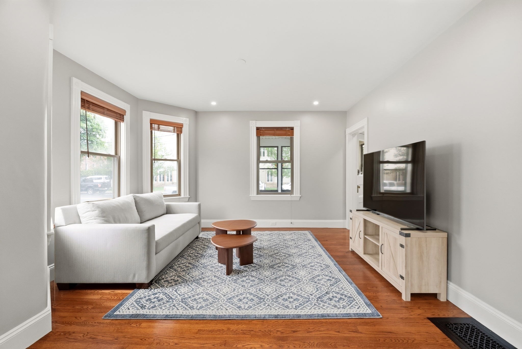 309 Hillside Avenue Property Photo 6