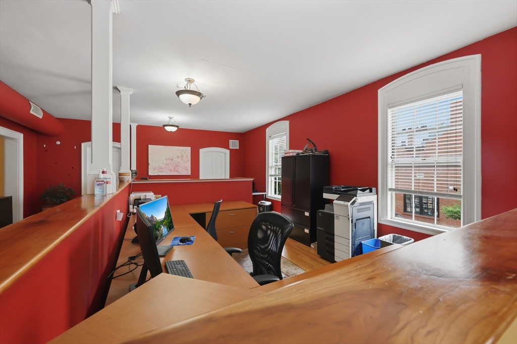39 State St # 6 Property Photo 10