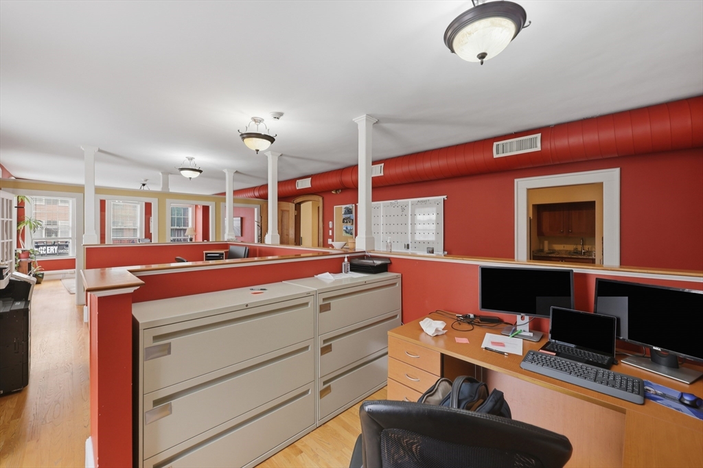 39 State St # 6 Property Photo 18