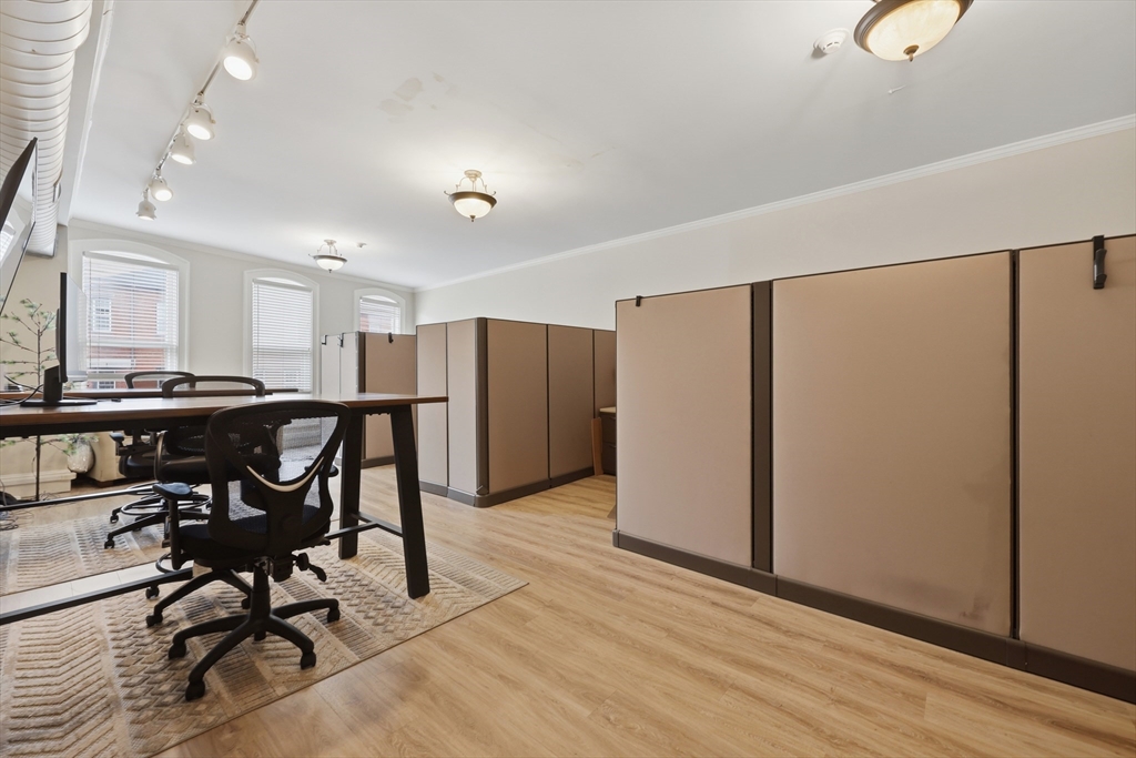39 State St # 5 Property Photo 1