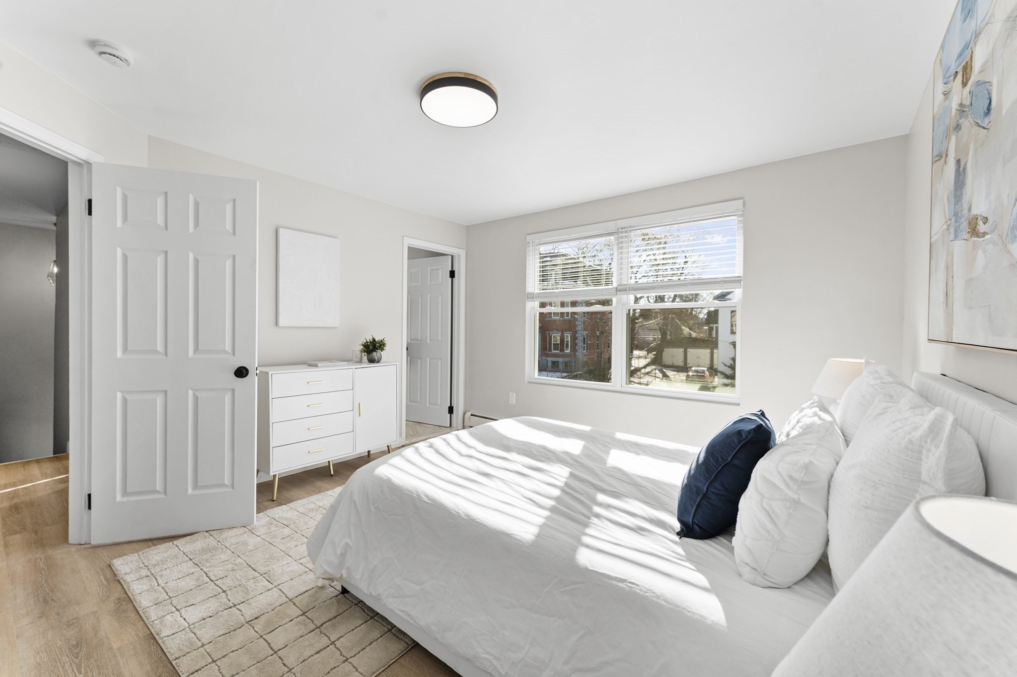52 Clifford St Property Photo 16