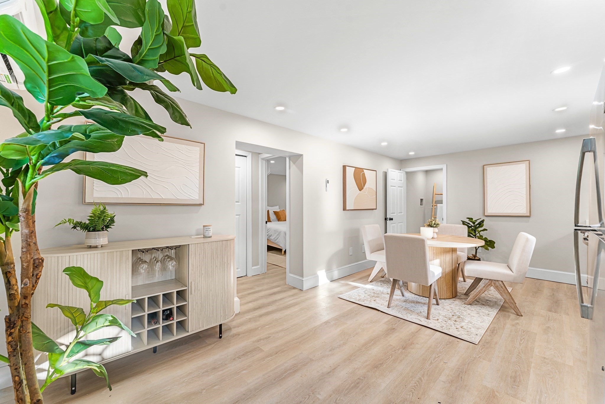 52 Clifford St Property Photo 27