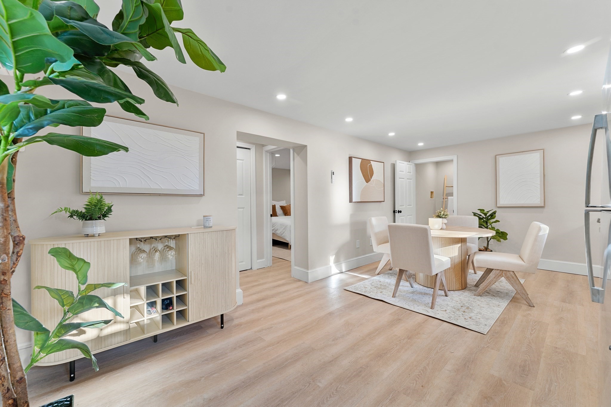 52 Clifford St Property Photo 34
