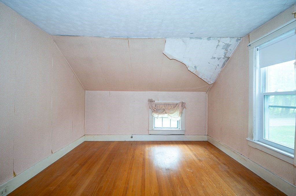 22 Comins Rd Property Photo 15