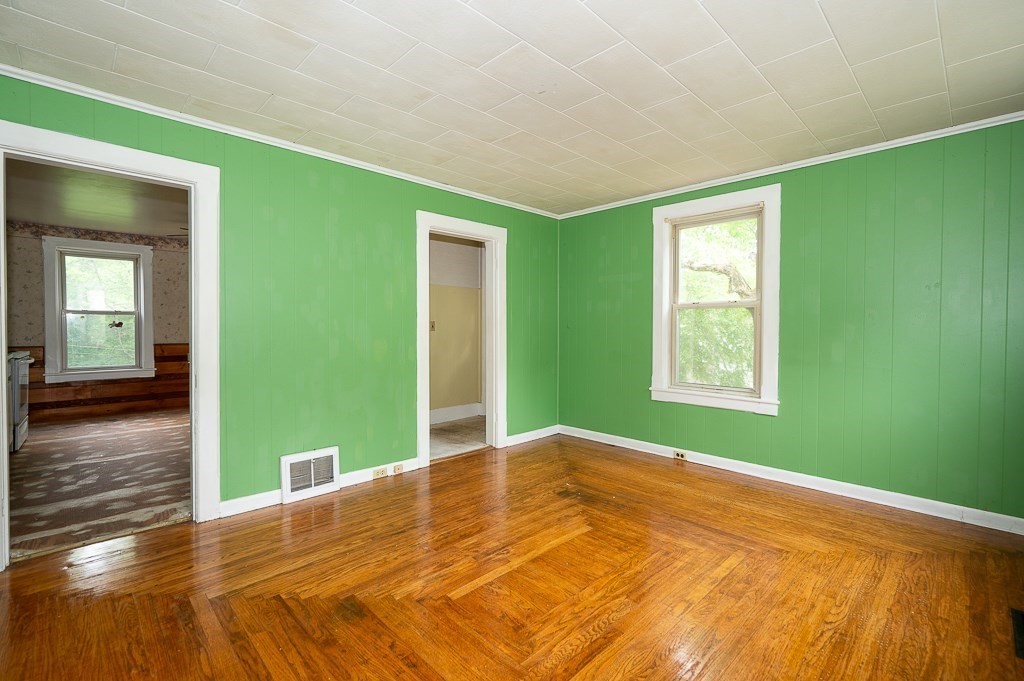 22 Comins Rd Property Photo 20