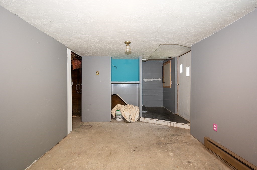 22 Comins Rd Property Photo 30
