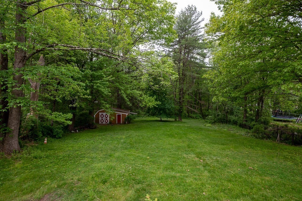 22 Comins Rd Property Photo 35