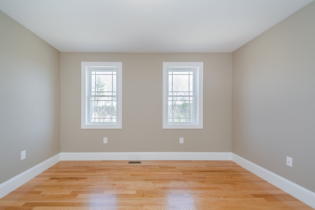 19 Fourth Avenue Property Photo 20