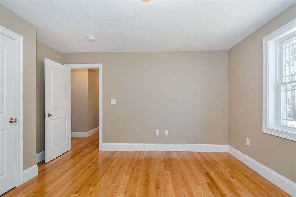 19 Fourth Avenue Property Photo 23