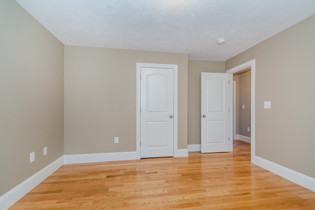 19 Fourth Avenue Property Photo 24