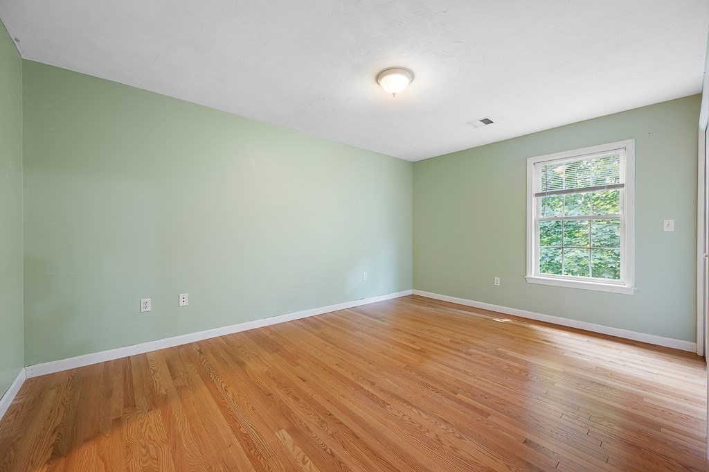 14 Mount Vernon St # A Property Photo 16