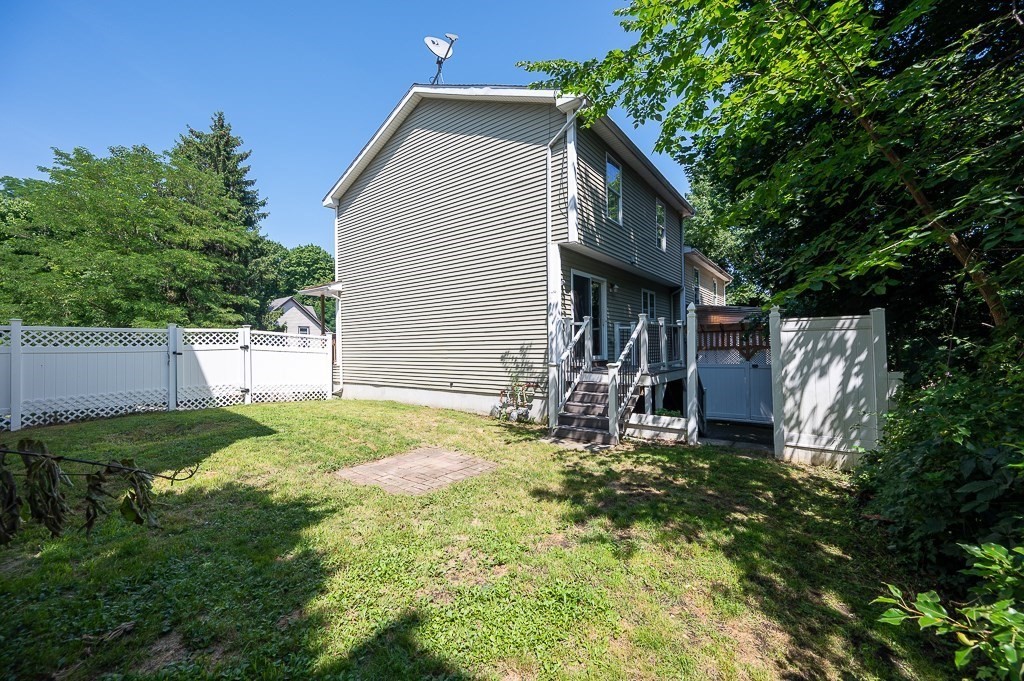 14 Mount Vernon St # A Property Photo 34