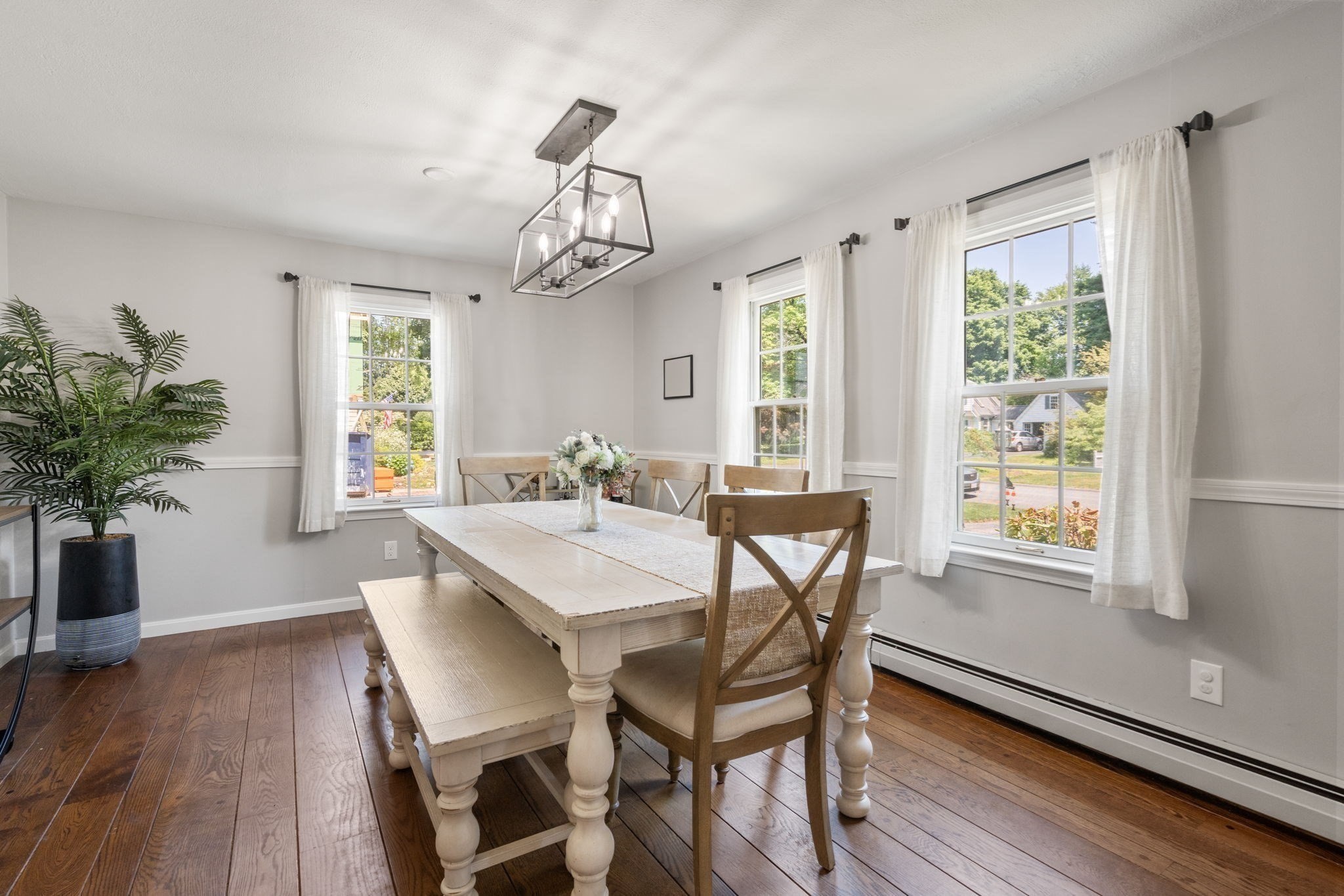 51 Laurelwood Rd Property Photo 10