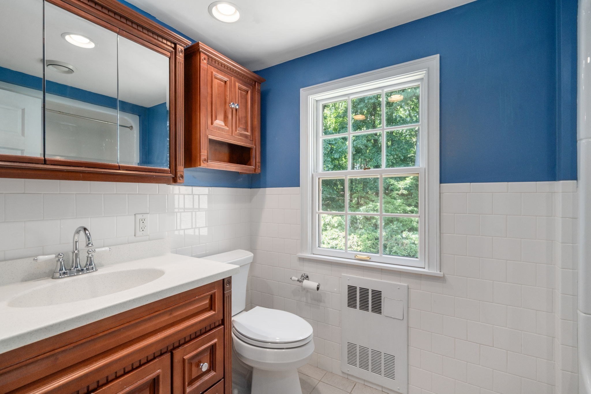 51 Laurelwood Rd Property Photo 27