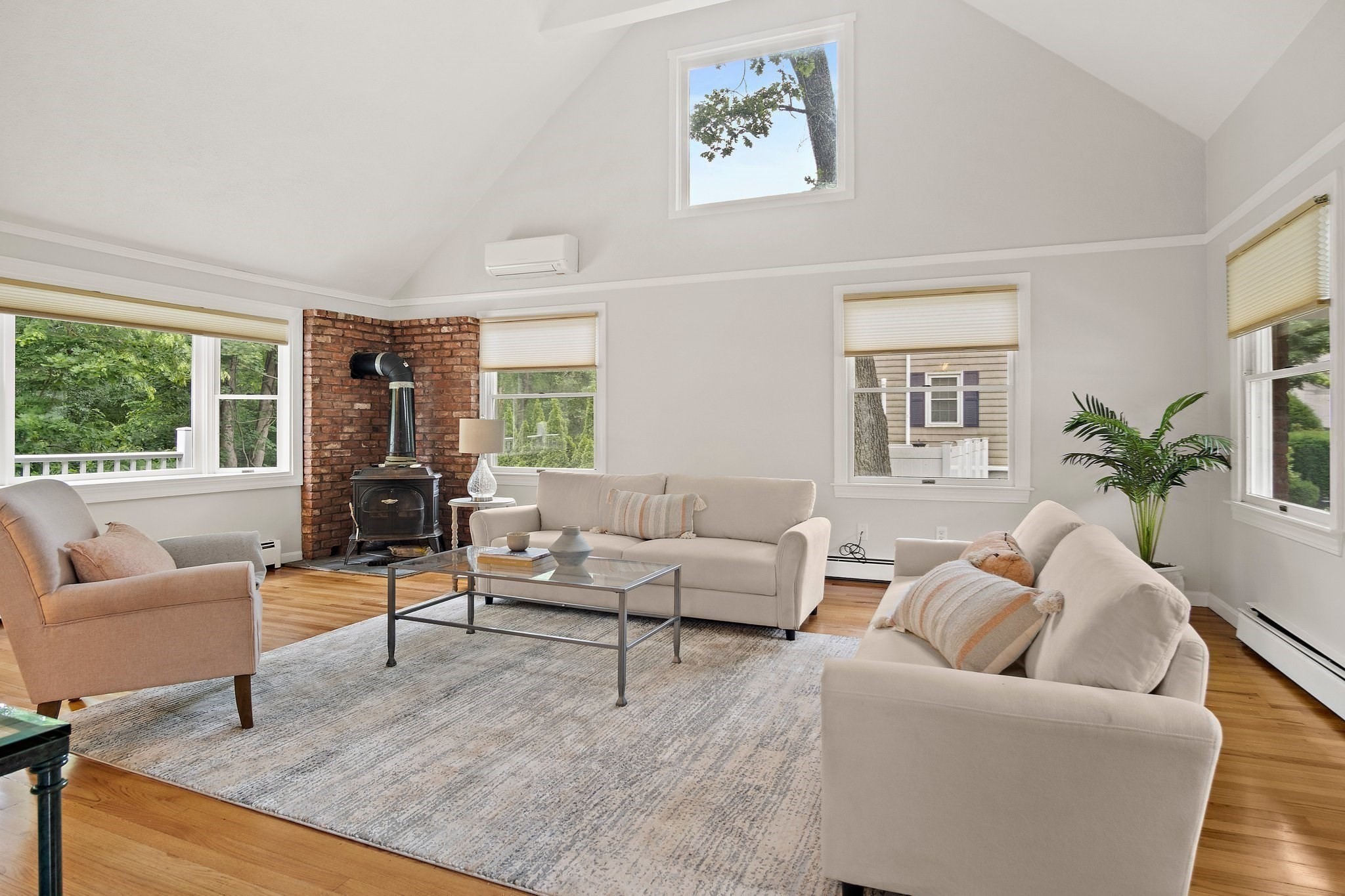 25 Indian Hill Road Property Photo 4
