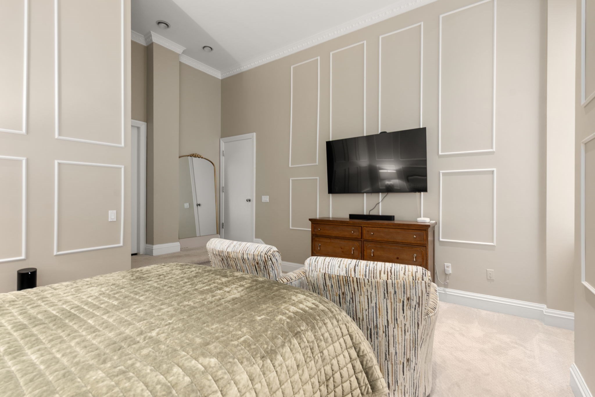 221 Columbus Ave # 203 Property Photo 13