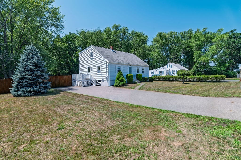 258 Mansfield Ave Property Photo 4