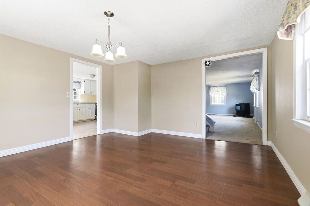 258 Mansfield Ave Property Photo 11