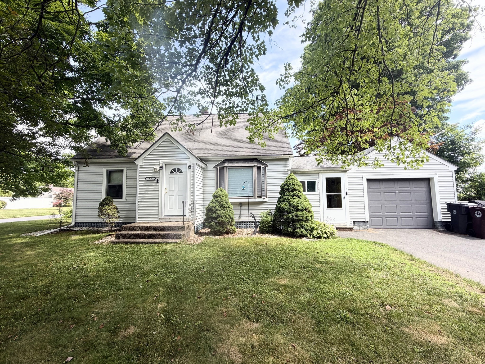 15 Kenwood Street Property Photo 1