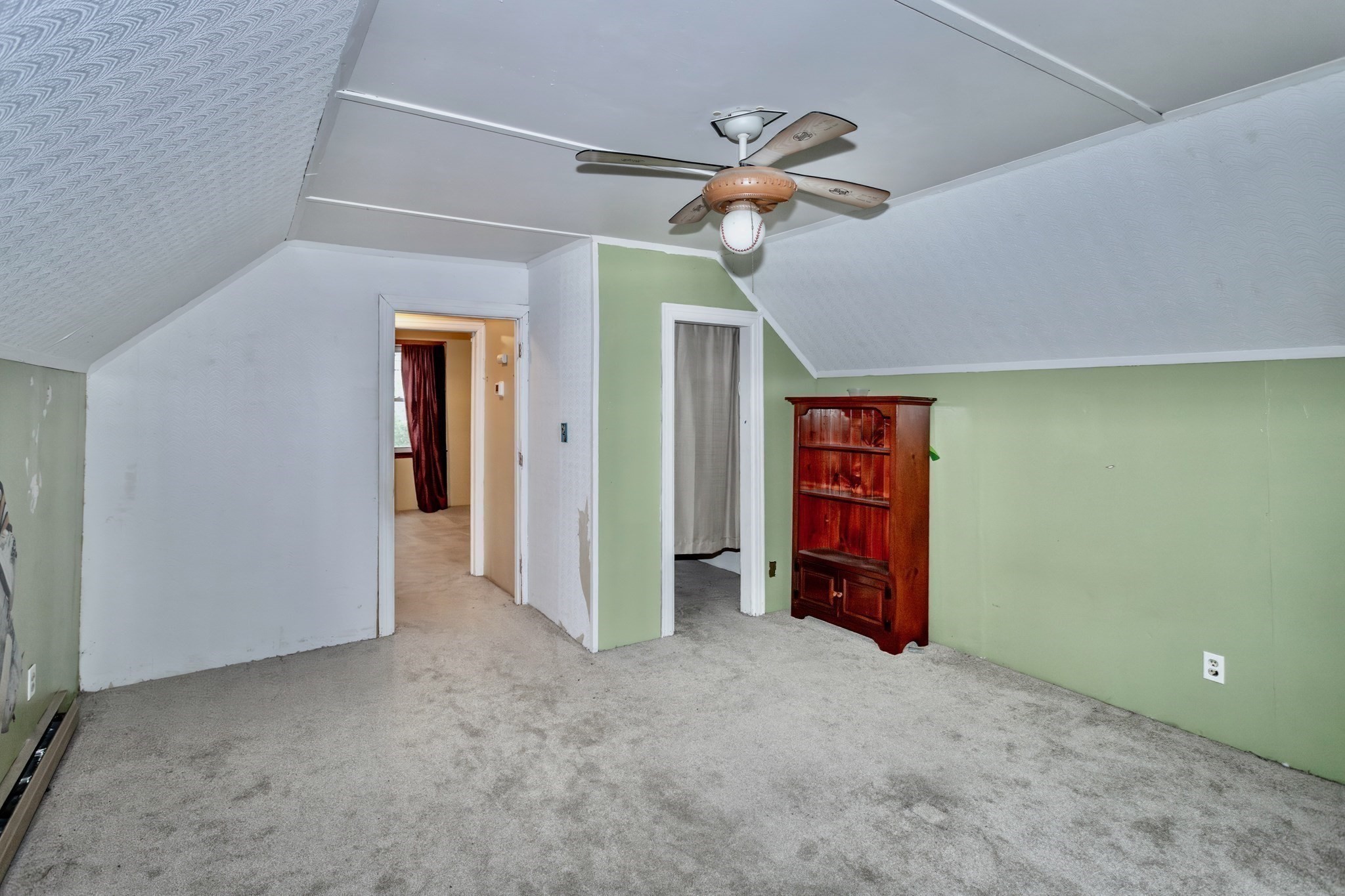 15 Kenwood Street Property Photo 22