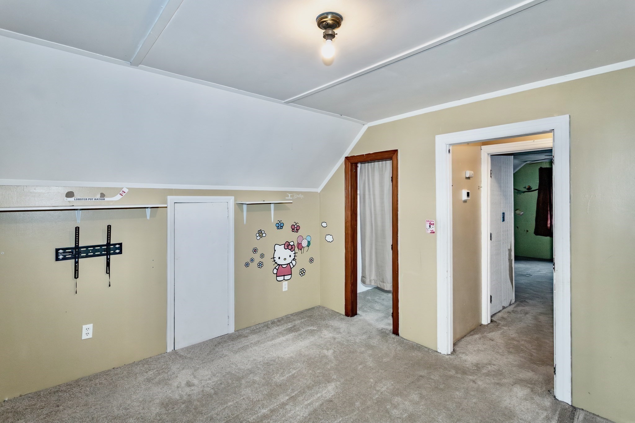 15 Kenwood Street Property Photo 24