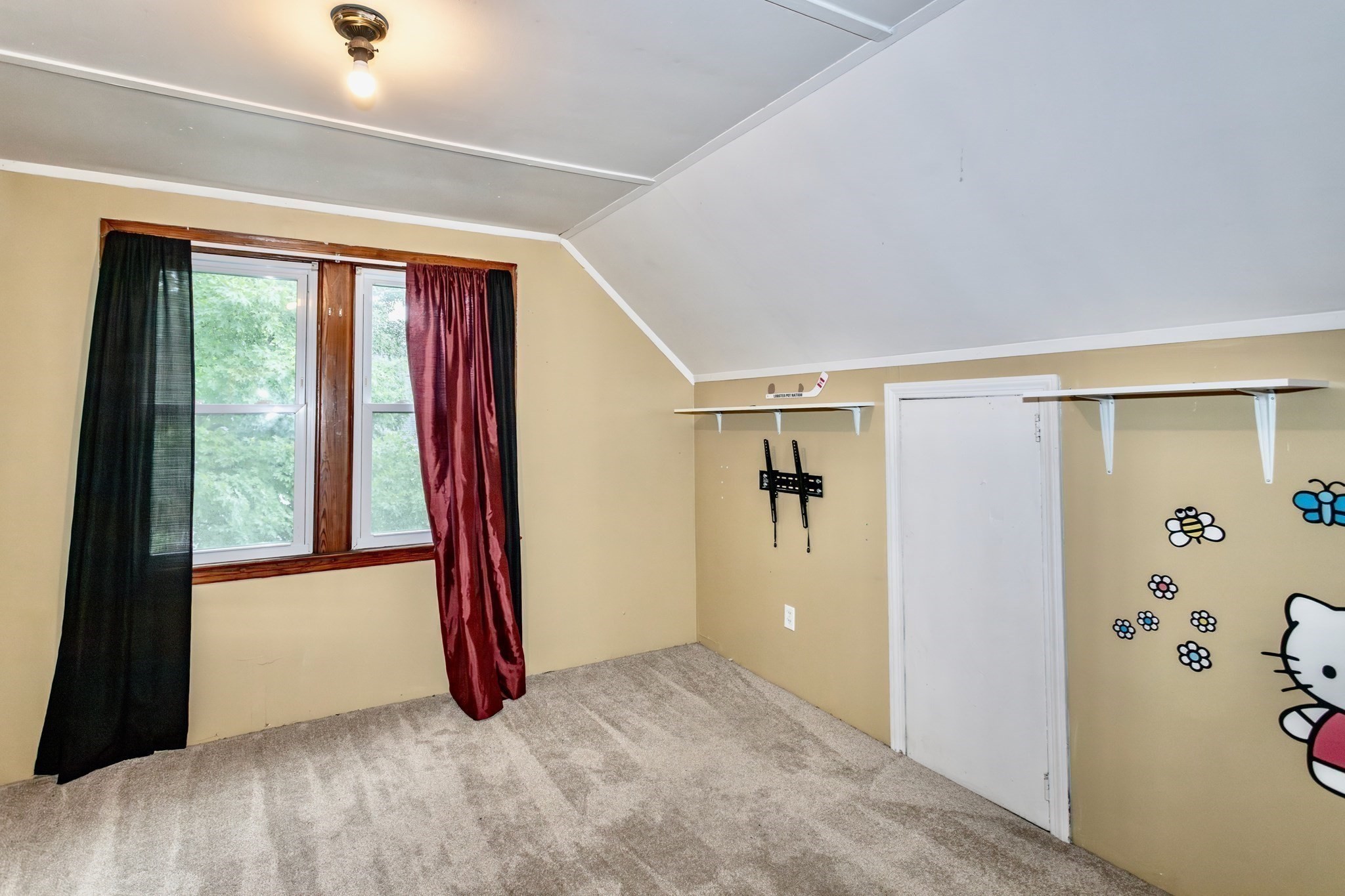 15 Kenwood Street Property Photo 26