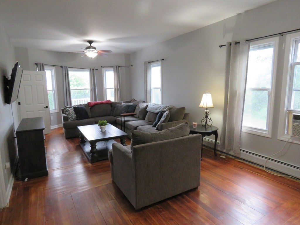 26 Edward St Property Photo 4