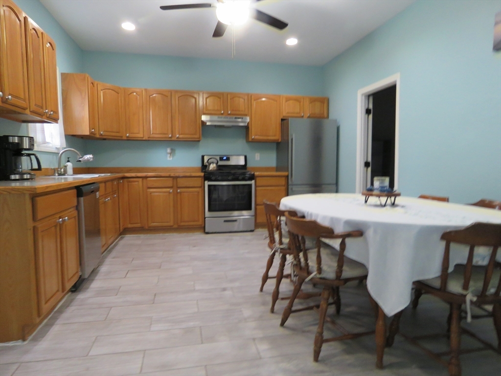 26 Edward St Property Photo 6