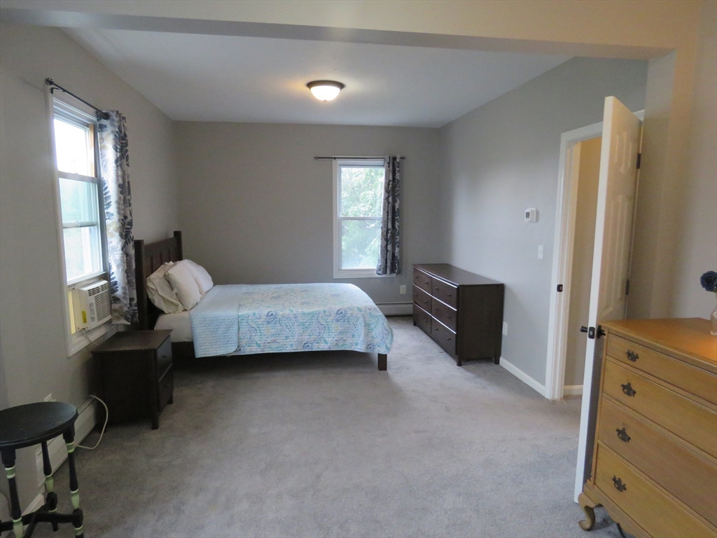 26 Edward St Property Photo 9