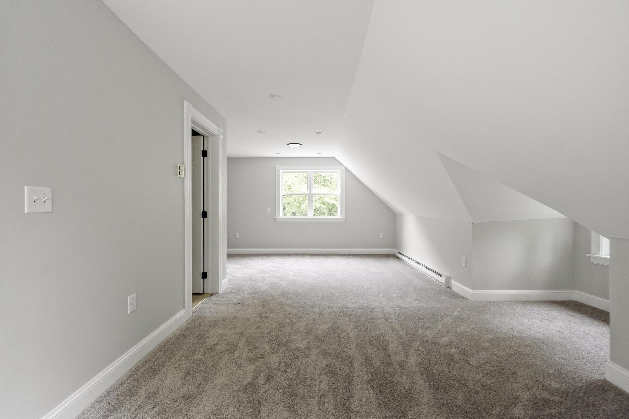 1347 Main Street Property Photo 34